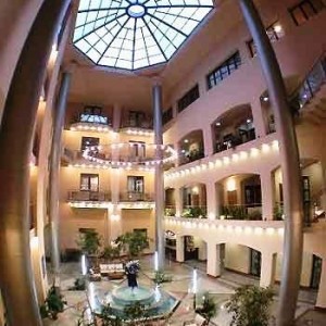 2631759-Ararat-Hotel-Lobby-1-DEF